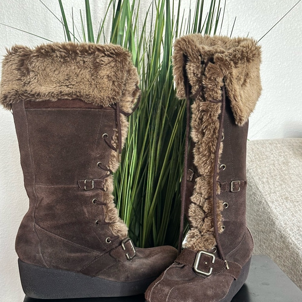 Brown Suede Fur-Lined Women's Boots